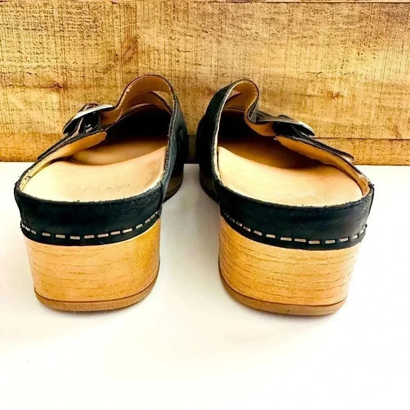 Dansko Britney Burnished Black Nubuck Leather Mule/Clog Shoes - Picture 7 of 10